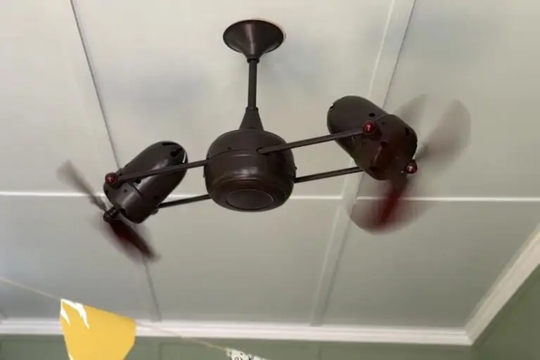Solarium Duplo Dinamico Ceiling Fan at Rosemont in Bronze finish with wood blades